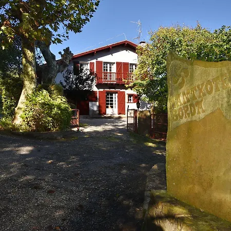 Apartment Maison 10 Personnes Au Pied De La Rhune, Proche St Jean De Luz Ascain