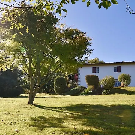Maison 10 Personnes Au Pied De La Rhune, Proche St Jean De Luz